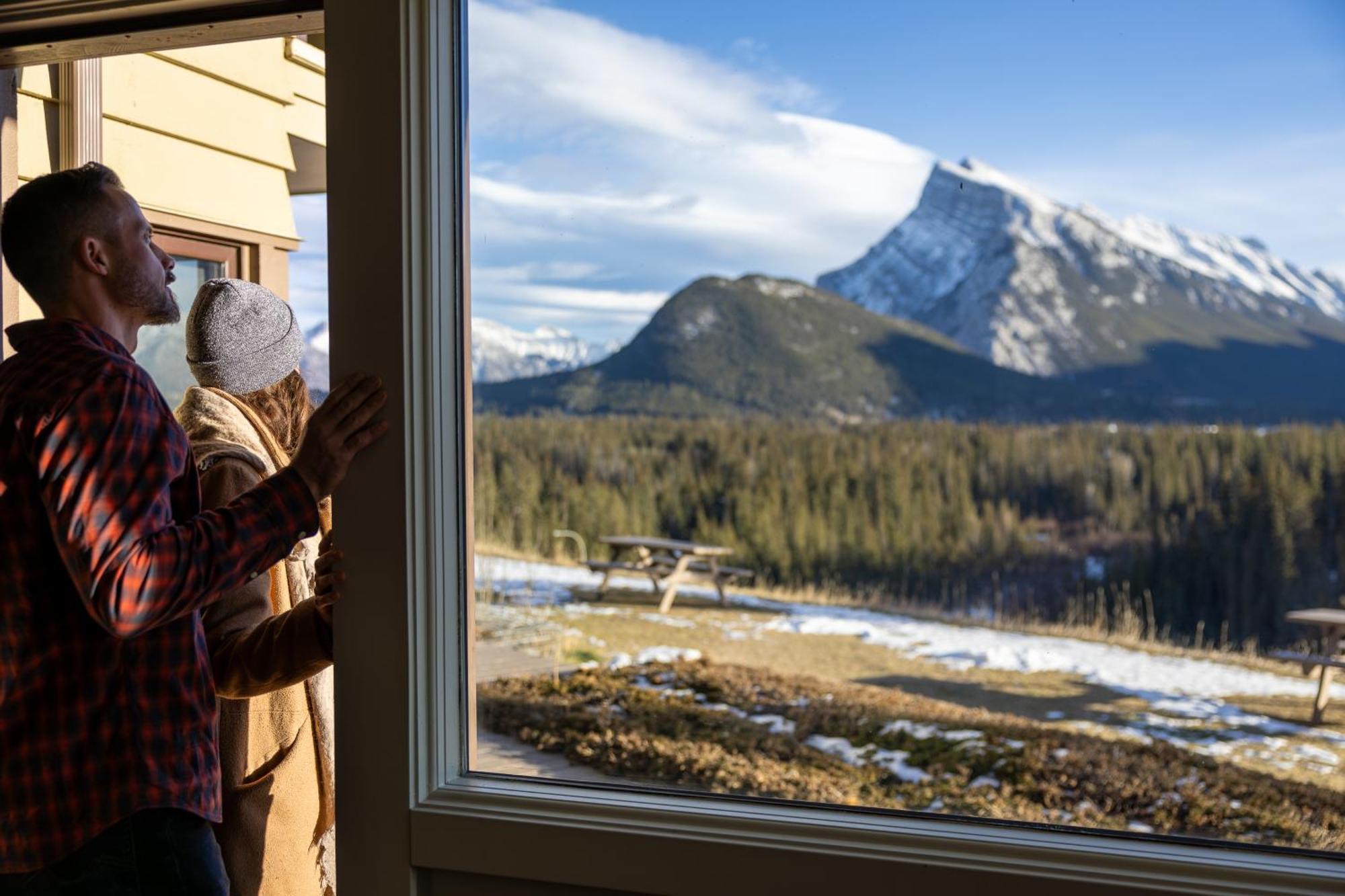 The Juniper Hotel & Bistro Banff Exterior foto