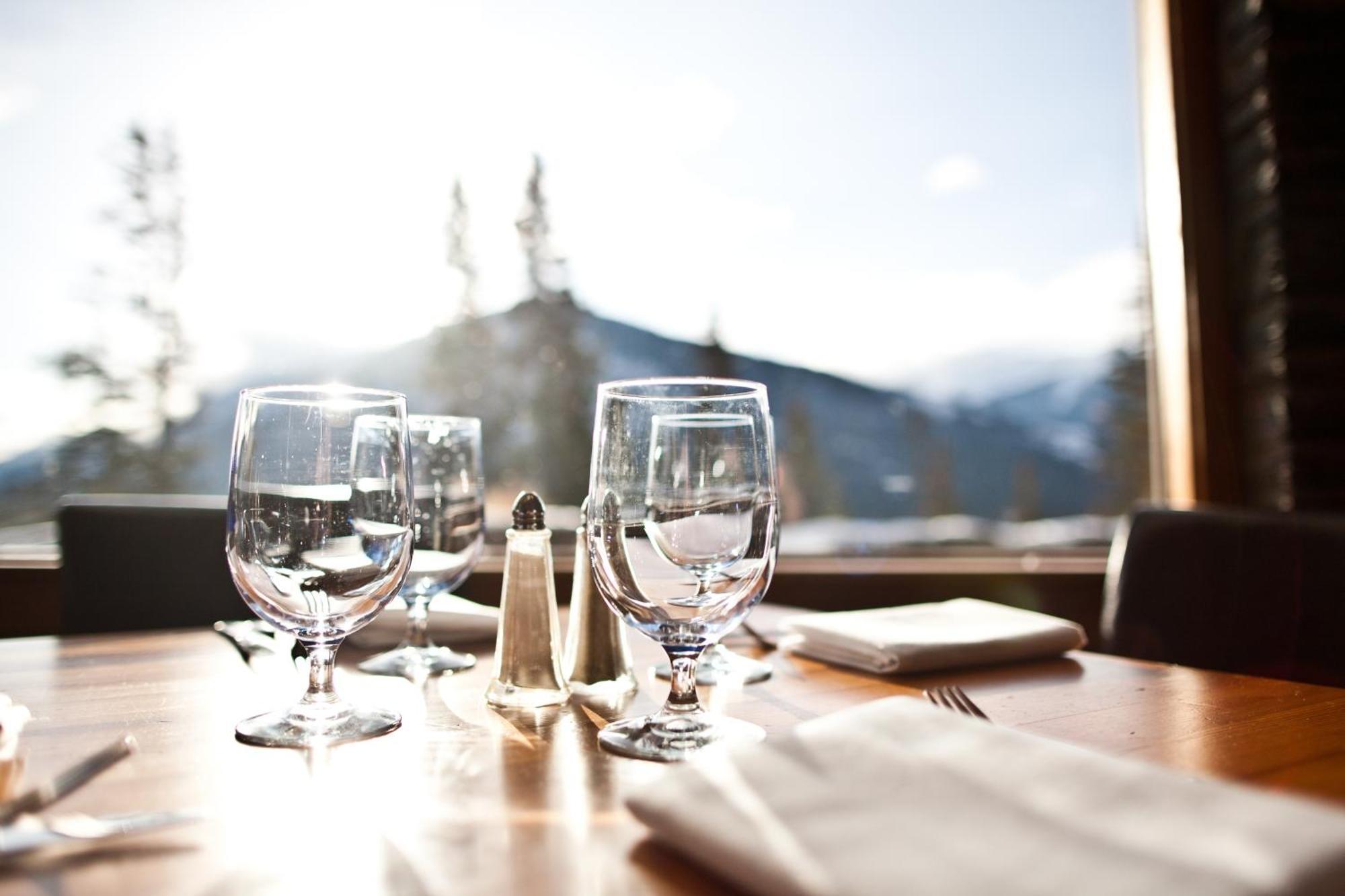 The Juniper Hotel & Bistro Banff Exterior foto